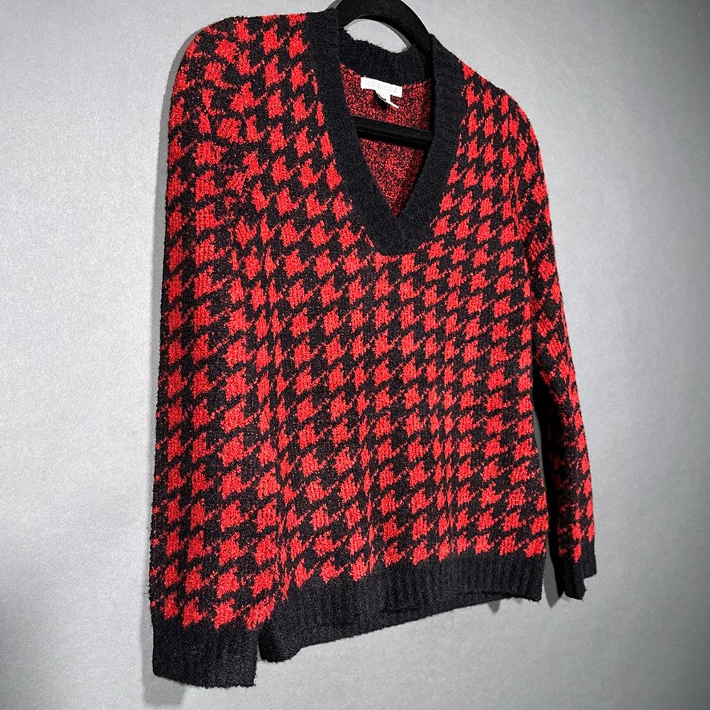 Petite Sophisticate V‎ Neck Sweater Red/Black Size P